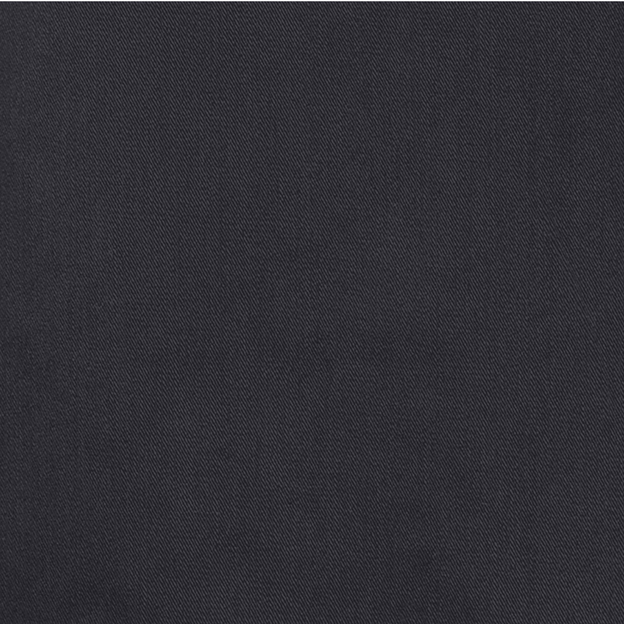 5ACS_BlackCream_86X93_04