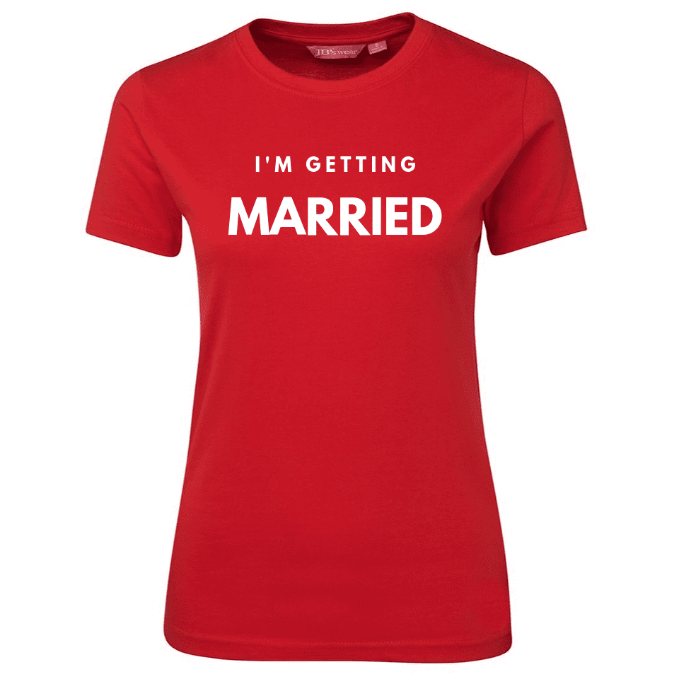 Im-Getting-Married_Red_Ladies-Tees