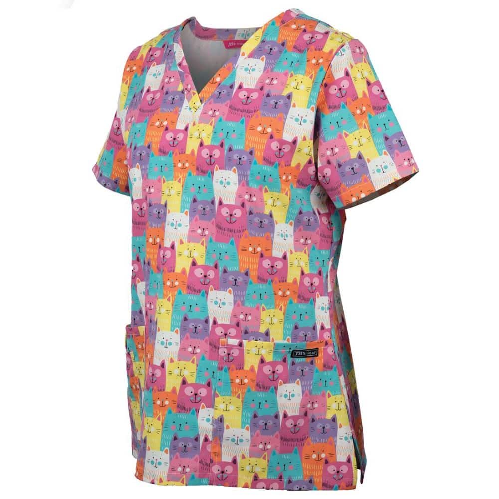 4STP1_JBs-LADIES-SCRUB-TOP-PRINTED_cat-side