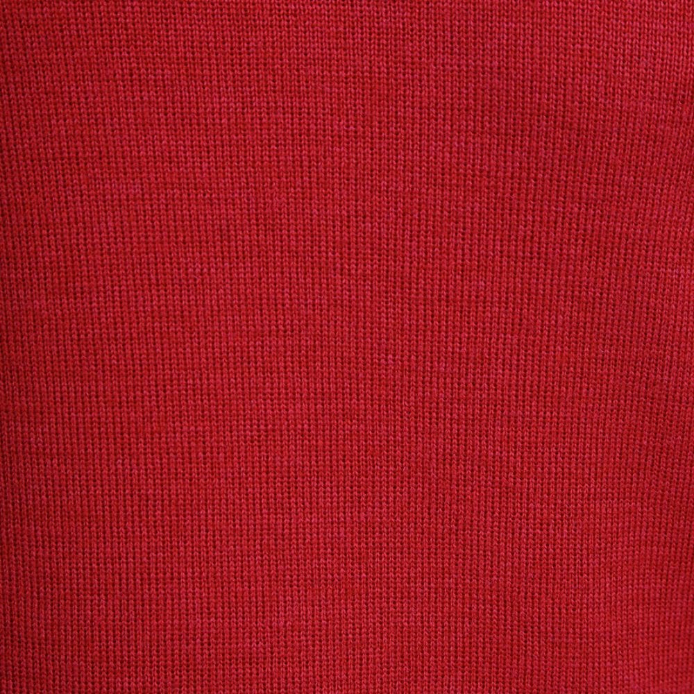 6J1CN_Red_Fabric